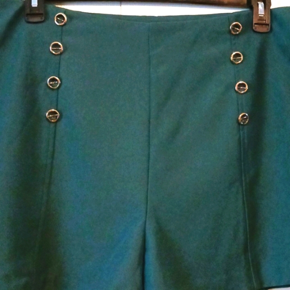 J.O.A. Dressy Shorts with Front Gold Button Detail Size XXL Dark Teal - Picture 3 of 10
